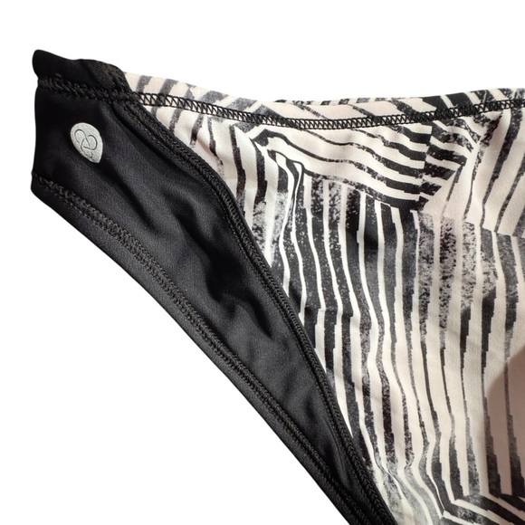 Zella Woman’s Bikini Bottom Swimsuit Size XL /TG Black White - Picture 5 of 6